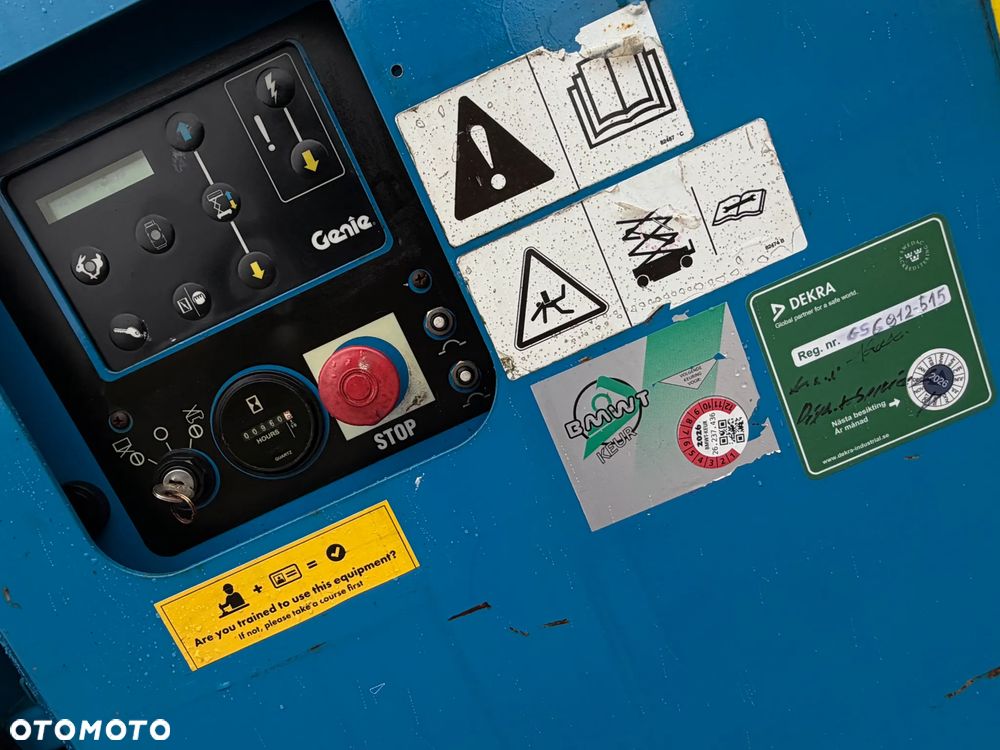 Genie Zwyżka Terenowa GS-4069RT Podnośnik Nożycowy Dźwig 14,5 metra jak Nowa z salonu! 960 mtg. 2013 rok, Pochodzi z Norweskiego urzędu Komuny. Zadbana! 4x4 Silnik Kubota. Zero Luzów i wycieków. Aktualne Serwisy DEKRA BMWT. Wysuwany Balkon. Sterowana z dołu i góry. Okazja Tanio !! Dokumentacja! Bez DPF, adBLUE - 4