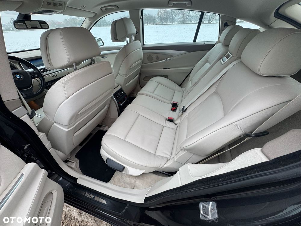 BMW 5GT 535d xDrive - 13