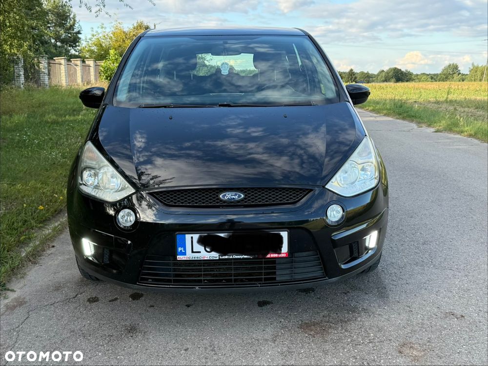 Ford S-Max - 9
