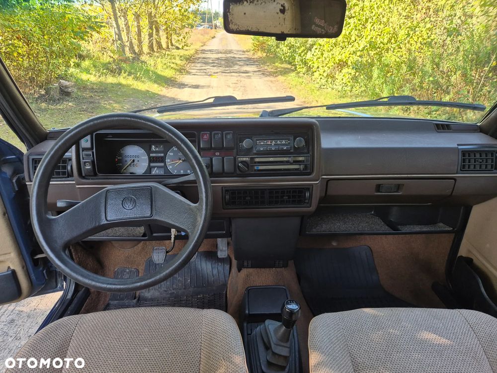 Volkswagen Golf - 12