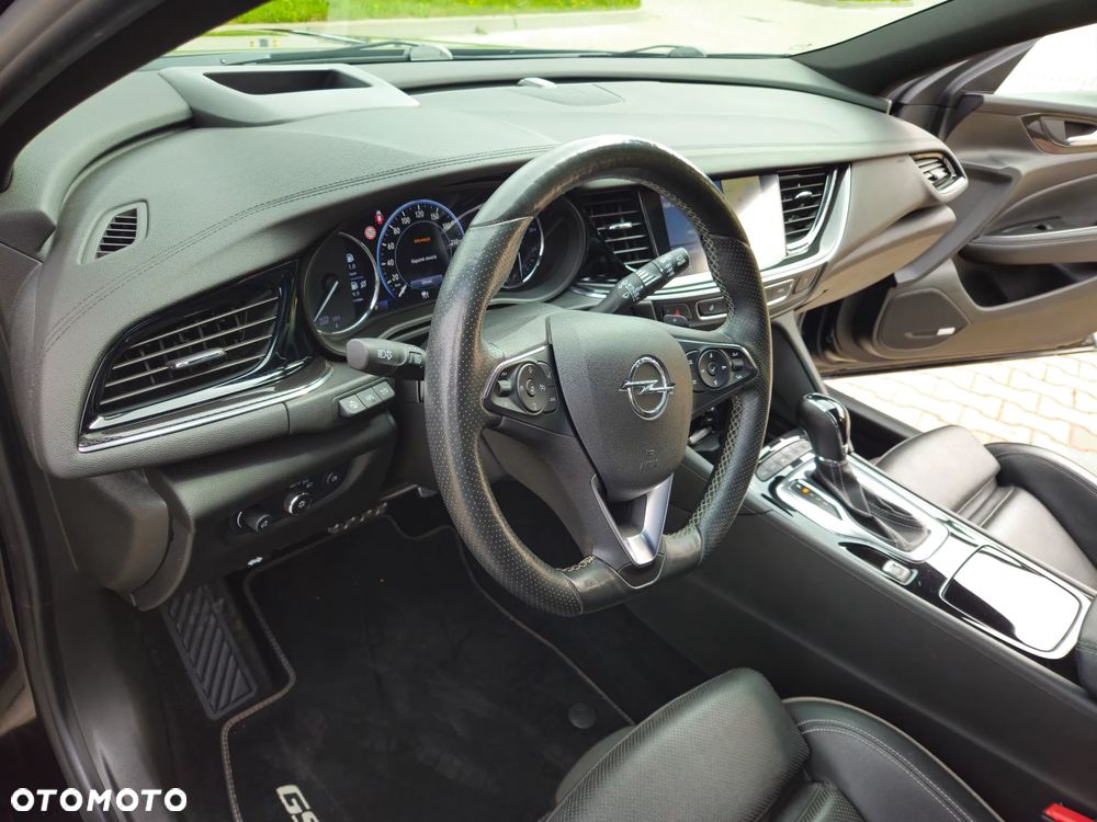 Opel Insignia 2.0 BiTurbo D 4x4 Automatik GSI - 29