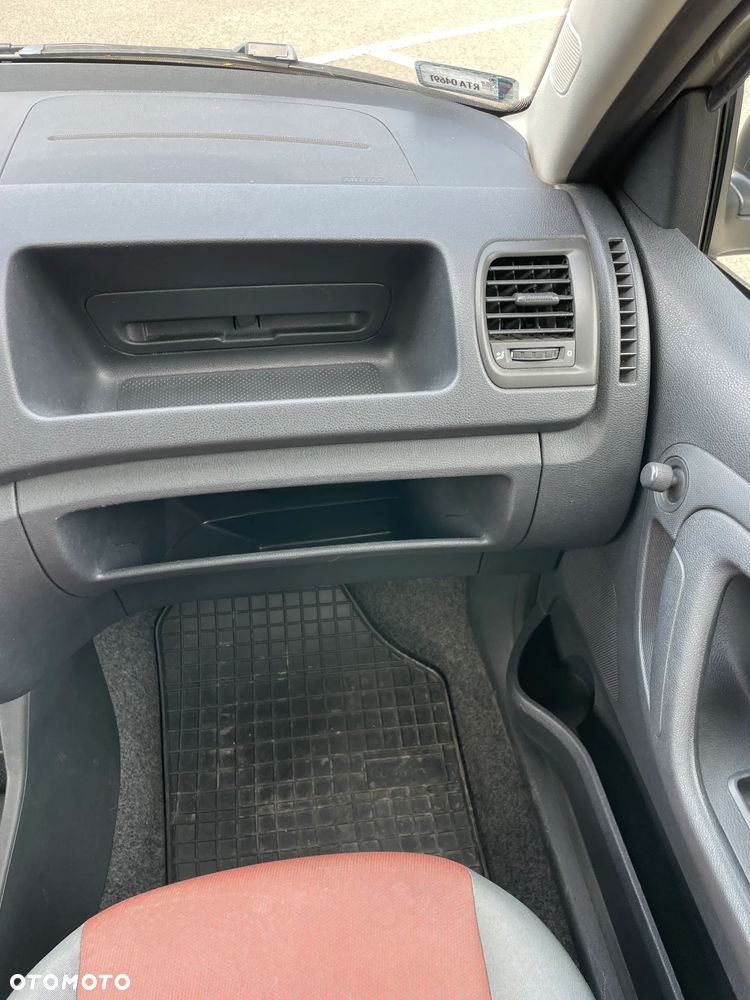 Skoda Fabia 1.4 16V Classic - 24