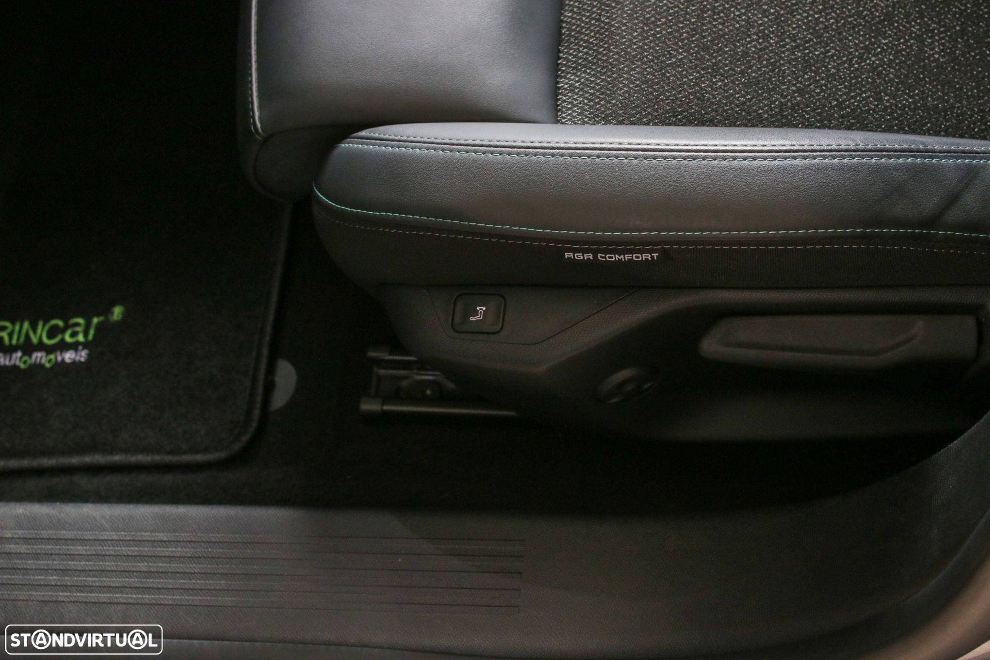 Peugeot 308 1.2 PureTech Allure - 34