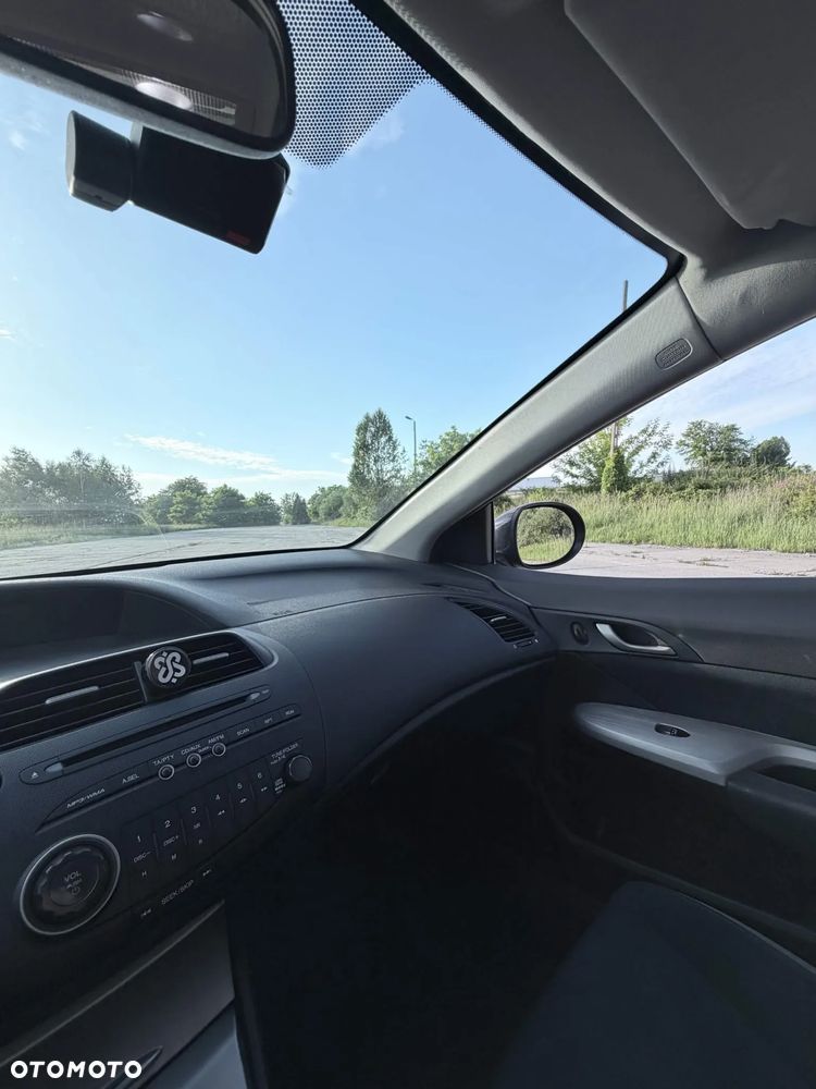Honda Civic 1.8 Comfort - 12