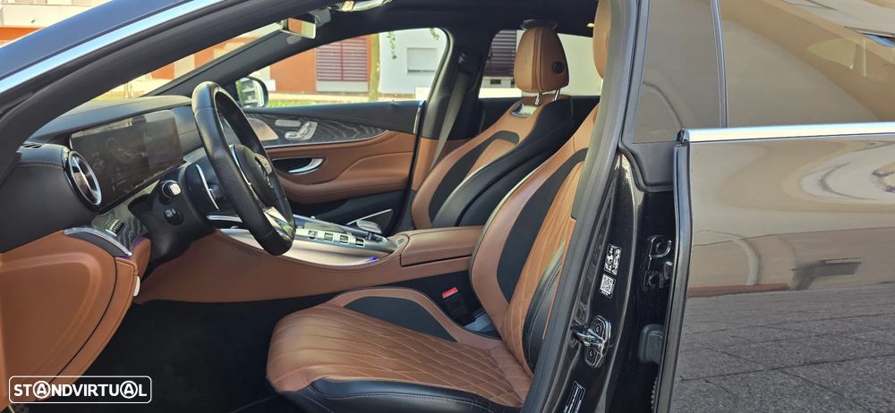 Mercedes-Benz AMG GT 4 portas 63 S 4Matic Speedshift MCT 9G - 24