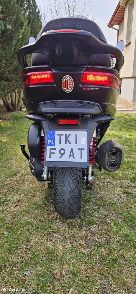 Piaggio MP-3 - 9