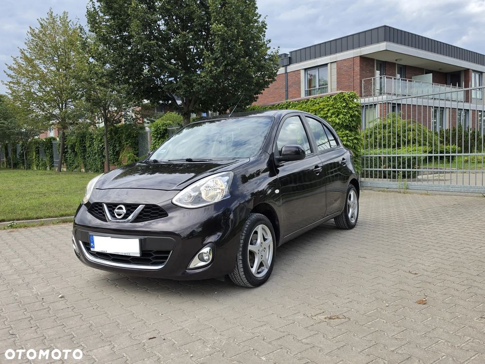 Nissan Micra 1.2 Bild der Frau - 1