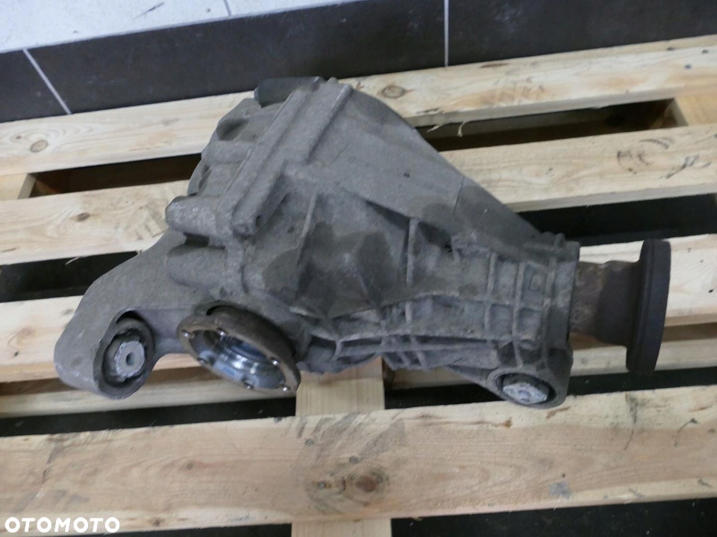 AUDI Q7 4L 3.0 TDI BUG DYFERENCJAŁ TYŁ MOST MECHANIZM RÓŻNICOWY - 1