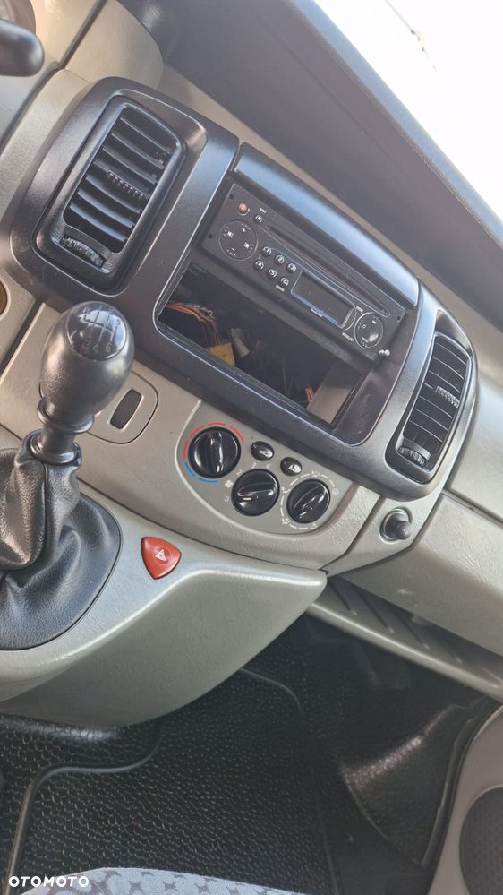 Renault TRAFIC L2H1 - 18