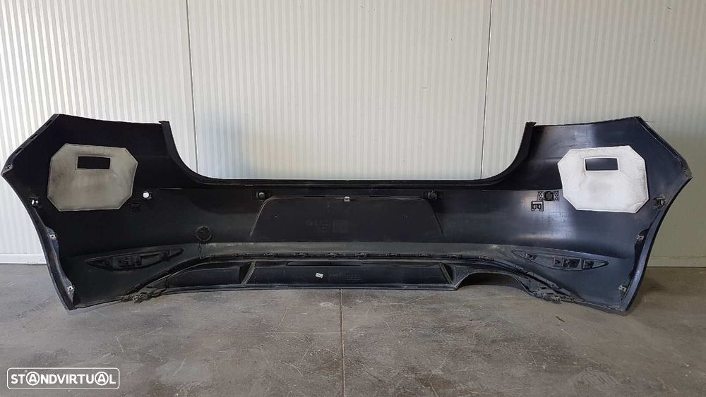 PARA-CHOQUES TRASEIRO VOLKSWAGEN GOLF VII LIM. GTE - 14