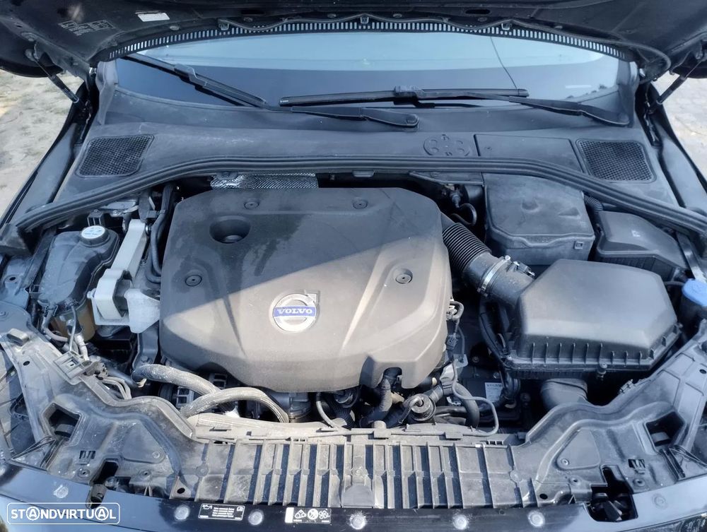 Volvo V60 2.0 D4 Momentum Eco Geartronic - 13