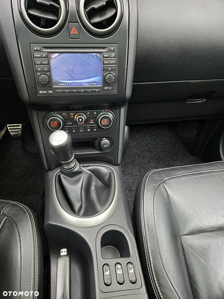 Nissan Qashqai 2.0 Tekna - 16