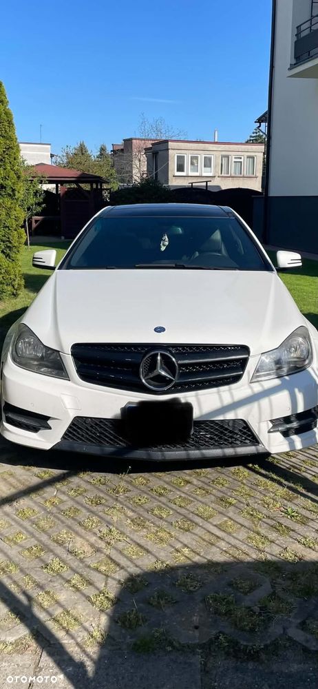 Mercedes-Benz Klasa C 250 CGI BlueEff Sport - 1