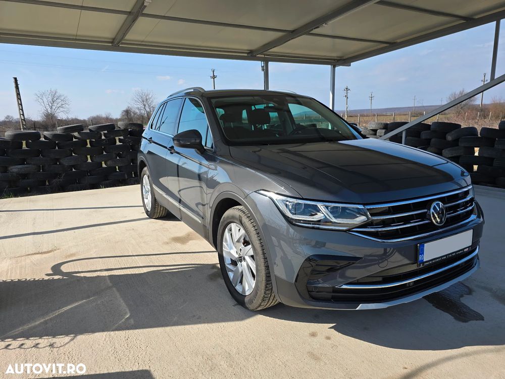 Volkswagen Tiguan - 2