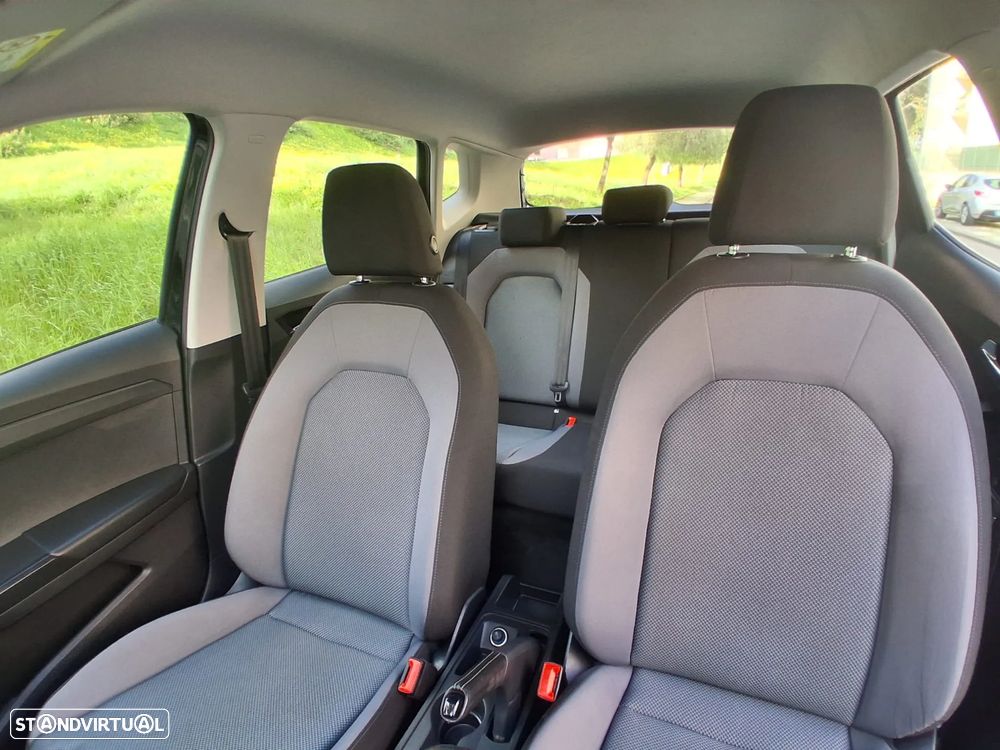 SEAT Arona - 18