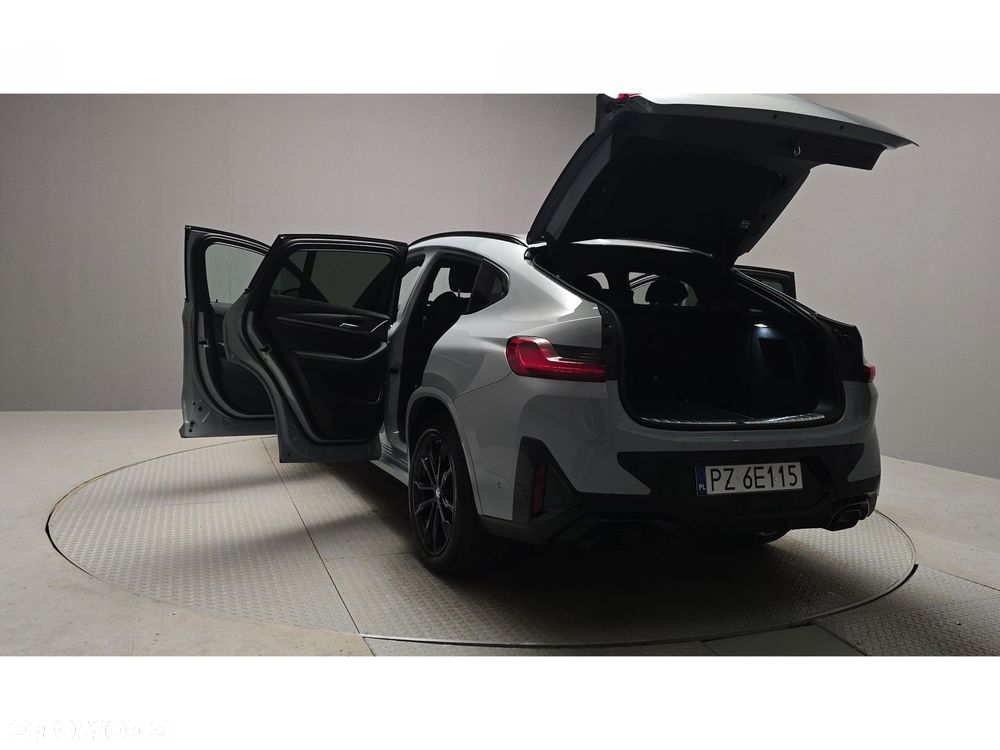 BMW X4 - 15
