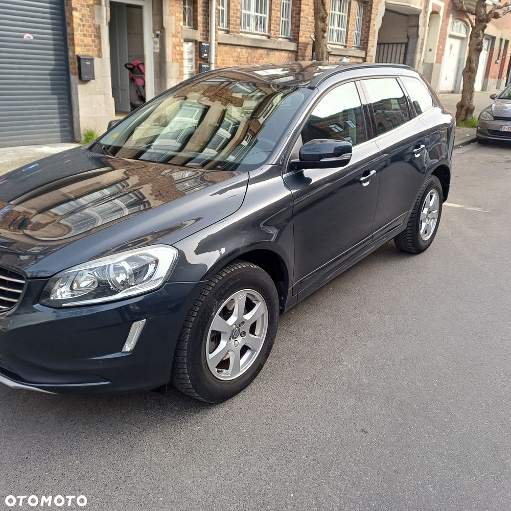 Volvo XC 60 D4 Geartronic Momentum - 5