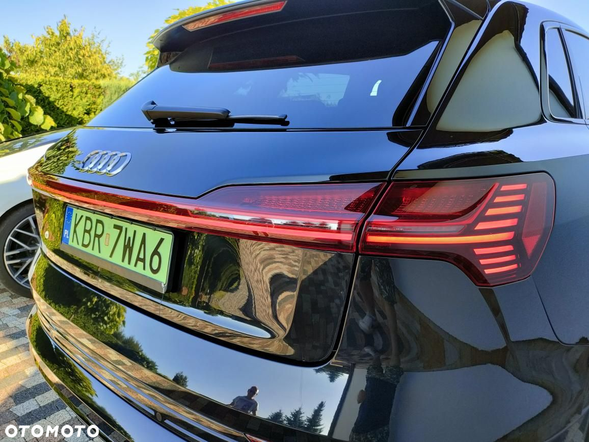Audi e-tron 55 Quattro S Line - 13