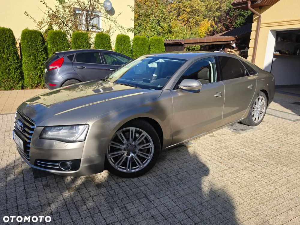 Audi A8 2010 photo 3