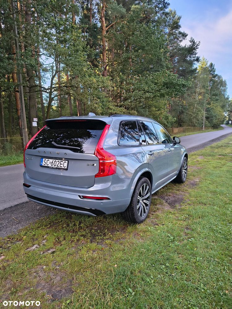 Volvo XC 90 B5 D AWD Plus Dark - 4
