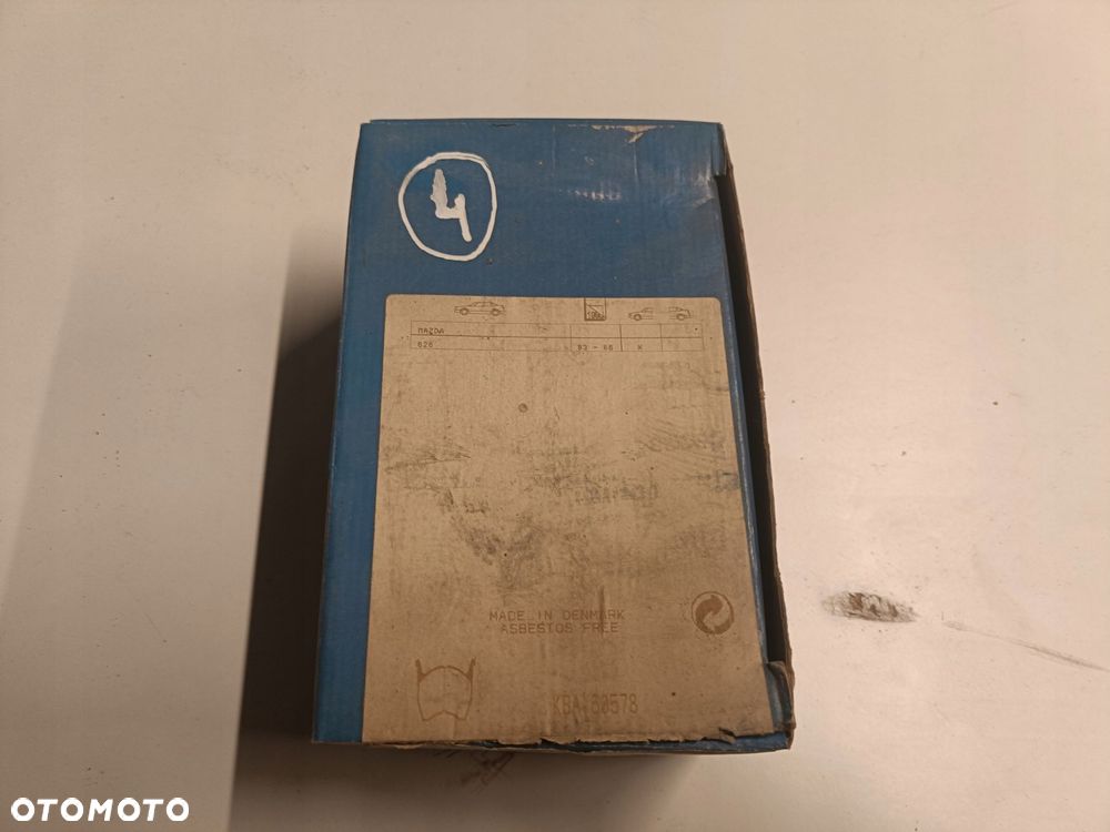 Mazda 626 II GC PRZEDNIE KLOCKI HAMULCOWE przód 438781 - 1