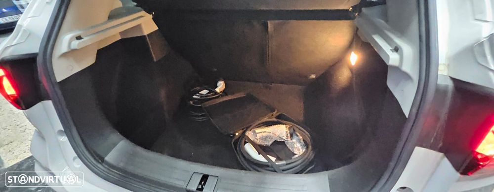 MG ZS EV 50.3 kWh Luxury - 22