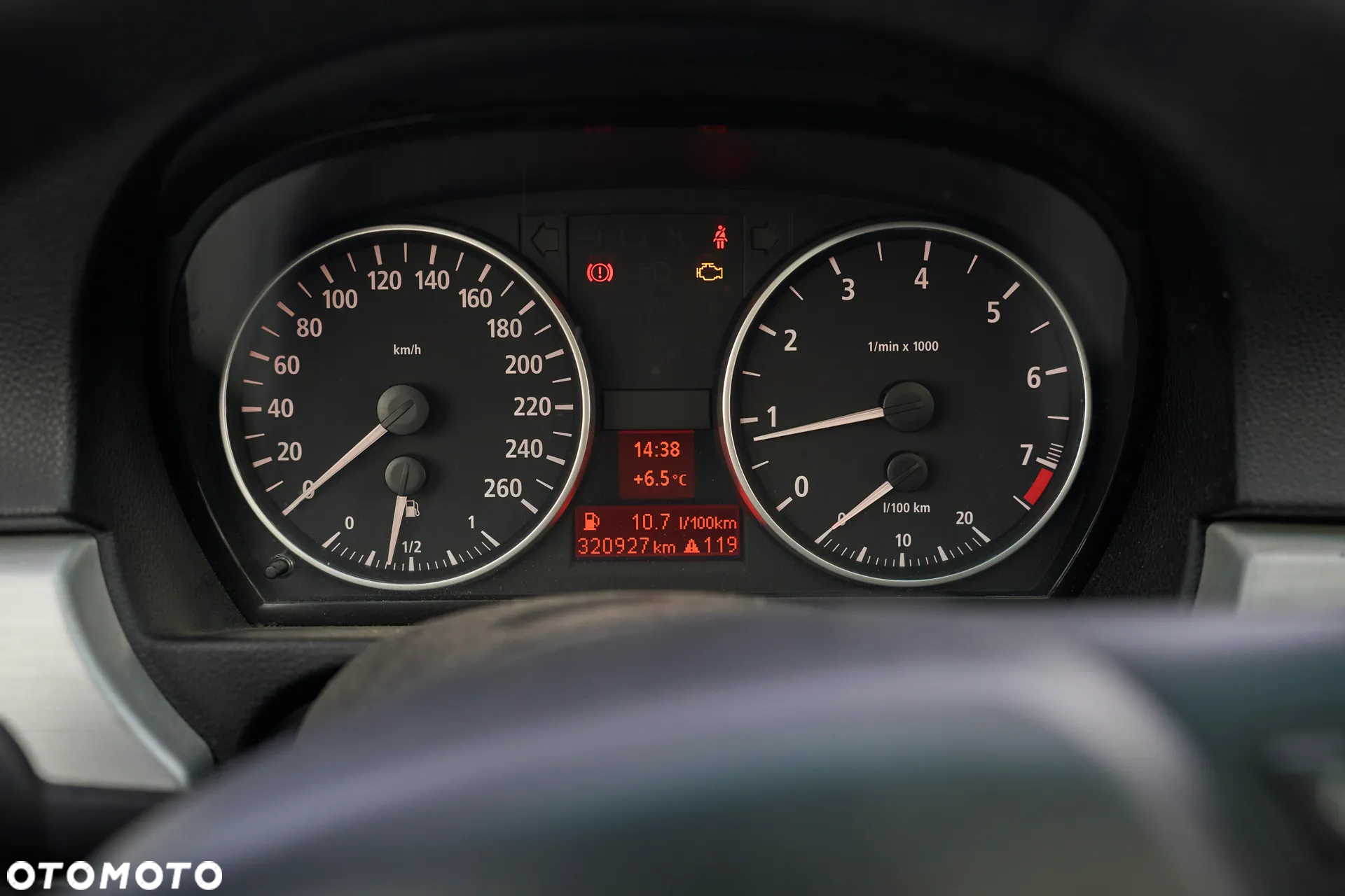 BMW Seria 3 325i - 8