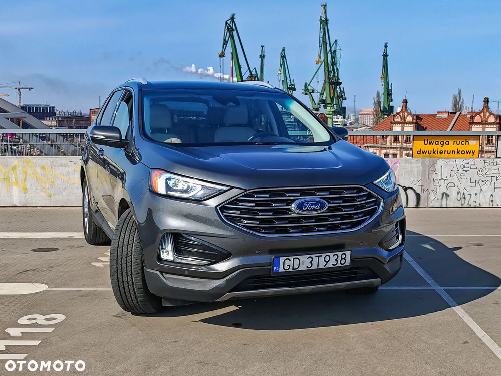 Ford Edge - 2