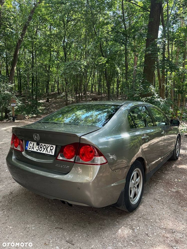 Honda Civic 1.8 Executive - 7
