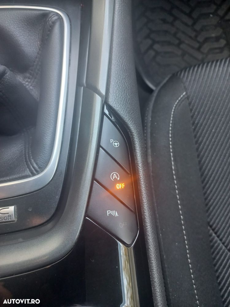 Ford Mondeo 2.0 TDCI Business - 11