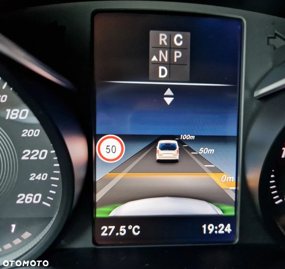 Mercedes-Benz Klasa V 250 (BlueTEC) d 7G-Tronic (d³ugi) - 25