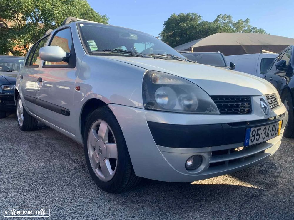 Renault Clio 1.5 dCi Authentique - 4