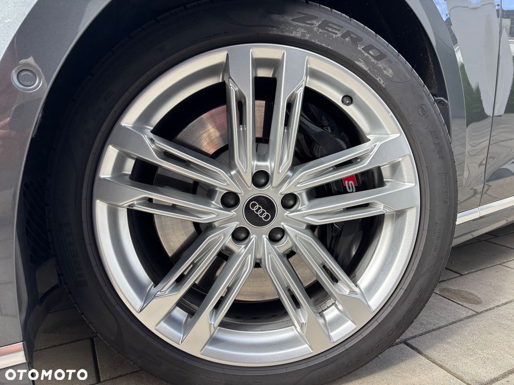 Audi S8 TFSI mHEV Quattro Tiptr - 4