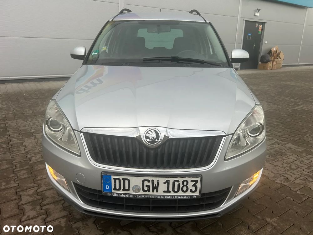 Skoda Roomster 1.2 TSI DSG Elegance - 4