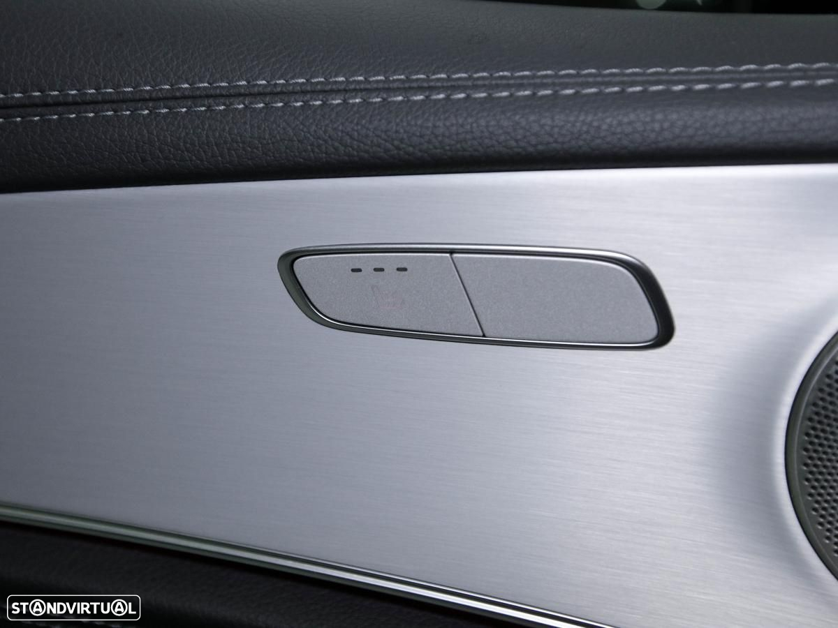 Mercedes-Benz E 300 de T 9G-TRONIC Night Edition - 13