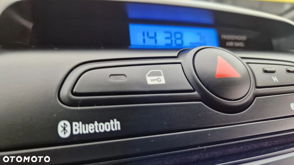 Hyundai ix20 1.4 blue Comfort - 14