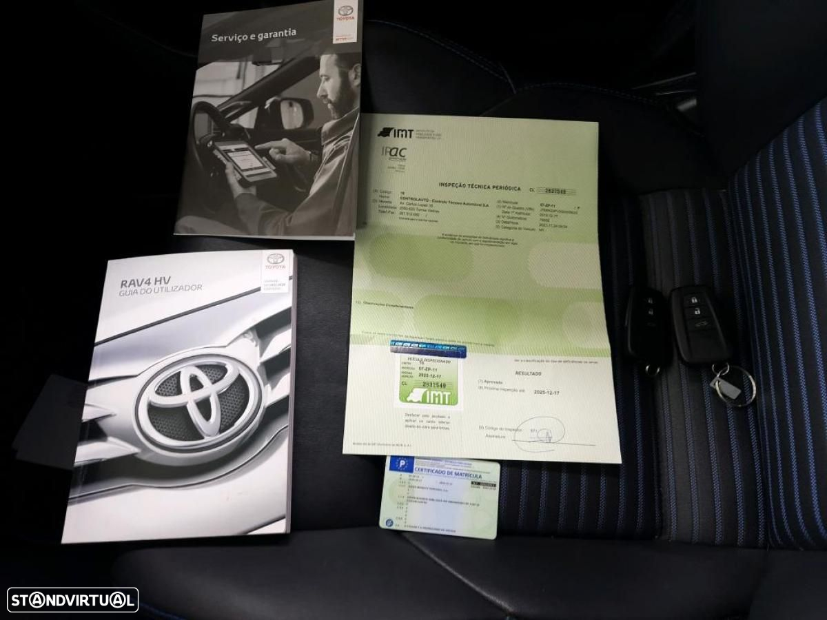 Toyota RAV4 2.5 HDF Lounge - 10