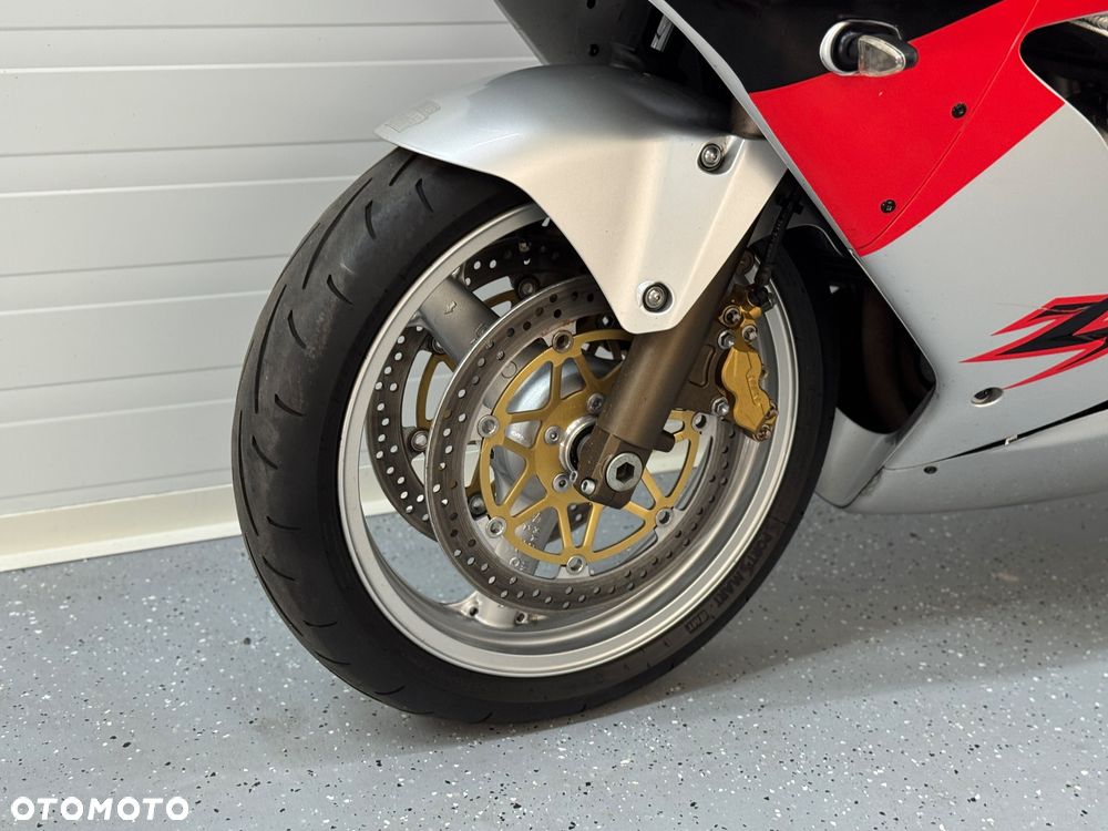 Kawasaki ZXR - 25