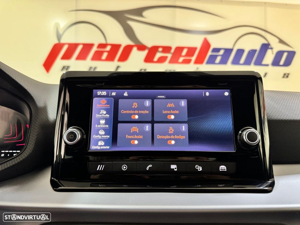 SEAT Arona 1.0 TSI FR - 37