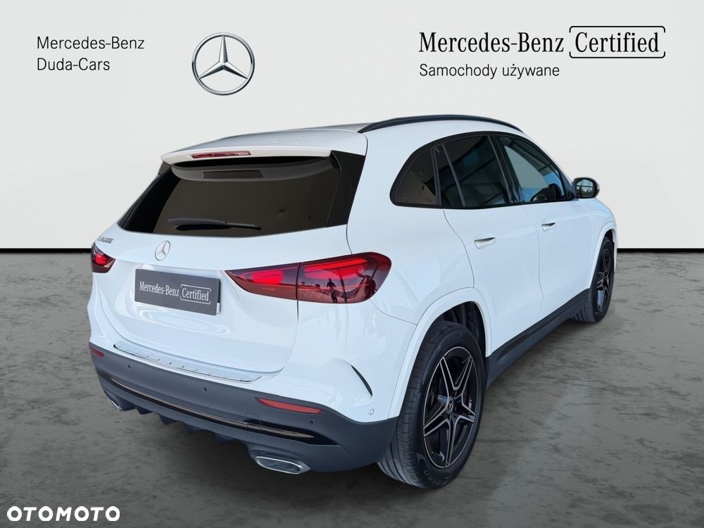 Mercedes-Benz GLA 200 AMG Line - 6