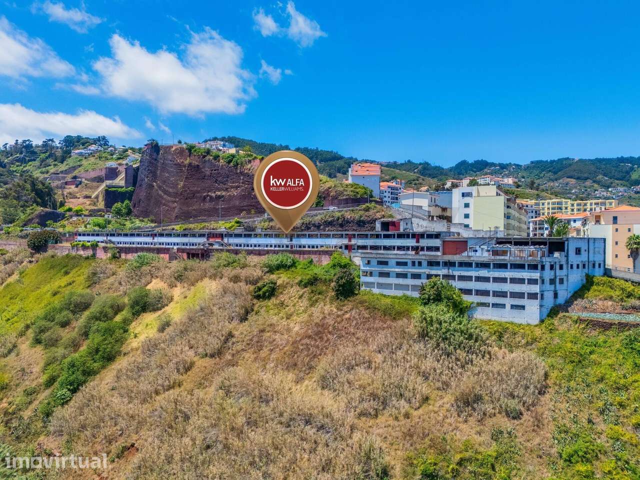 Prédio misto com 17720m2 no Garajau - Grande imagem: 2/24