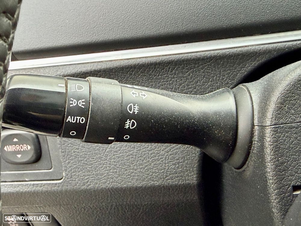 Toyota Verso 1.6 D-4D Exclusive+GPS - 32