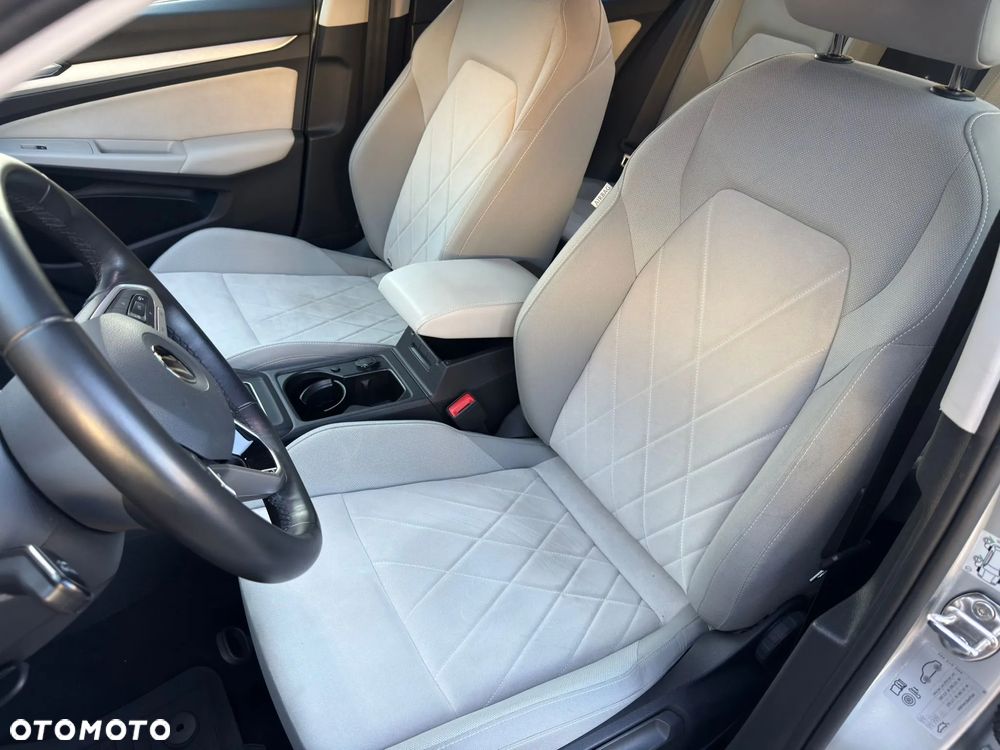 Volkswagen Golf 1.5 TSI EVO Style - 7