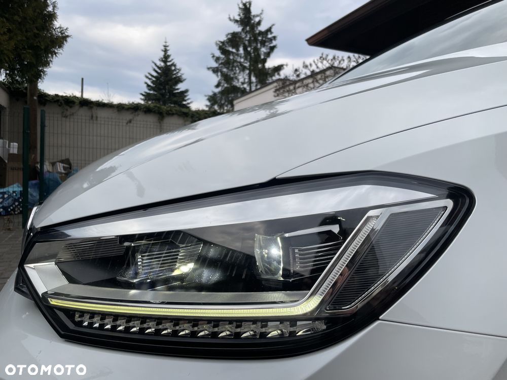 Volkswagen Touran 1.4 TSI BMT Highline - 9