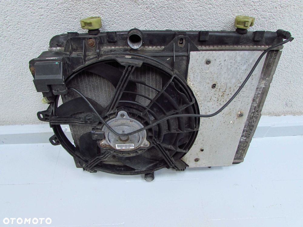 PEUGEOT 207 C3 PICASSO 1.6 HDI 06-13 CHLODNICA WENTYLATOR 9685852680 - 2