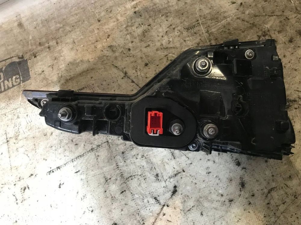 LAMPA TYLNA PRAWA AUDI A4 B9 MATRIX LIFT 8W9945094 - 5