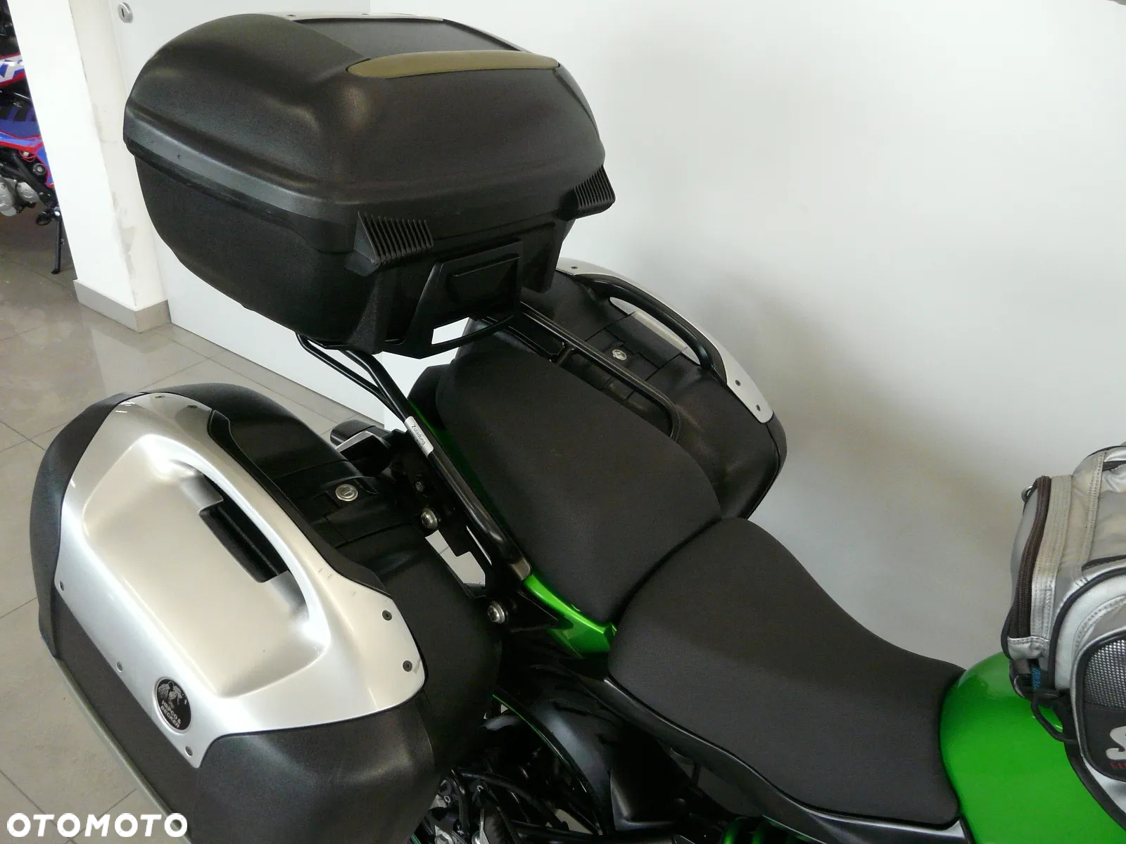 Kawasaki ER - 11
