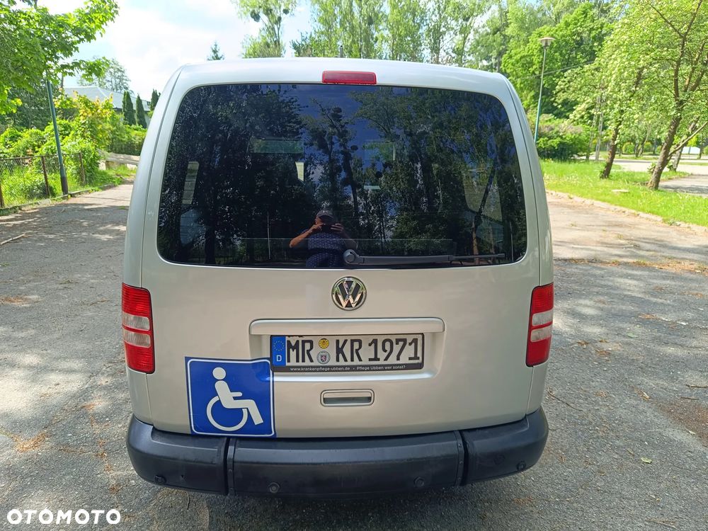 Volkswagen Caddy - 10