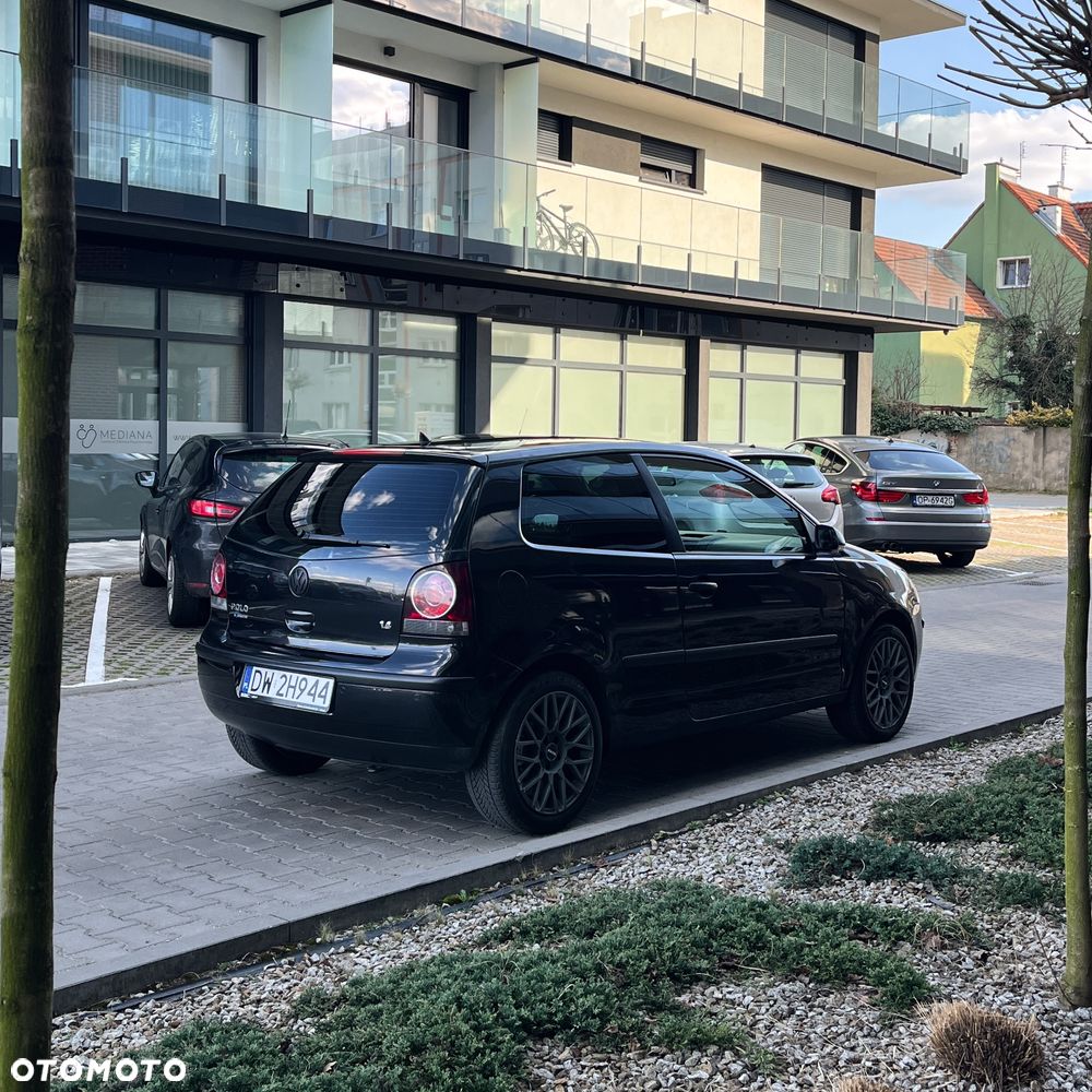 Volkswagen Polo 1.4 Tour - 9