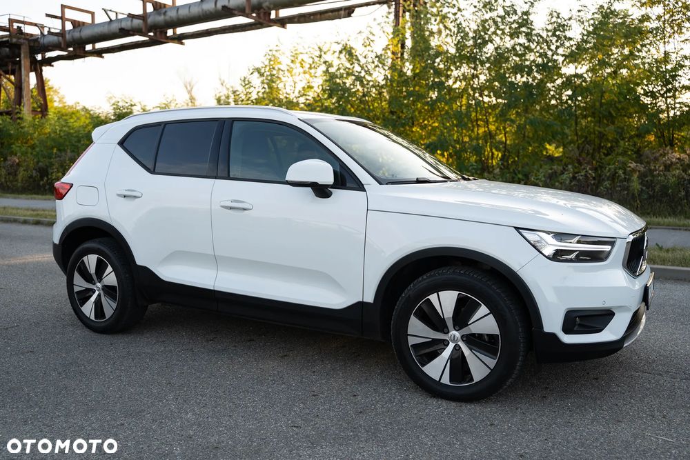 Volvo XC 40 D3 Momentum Pro - 4